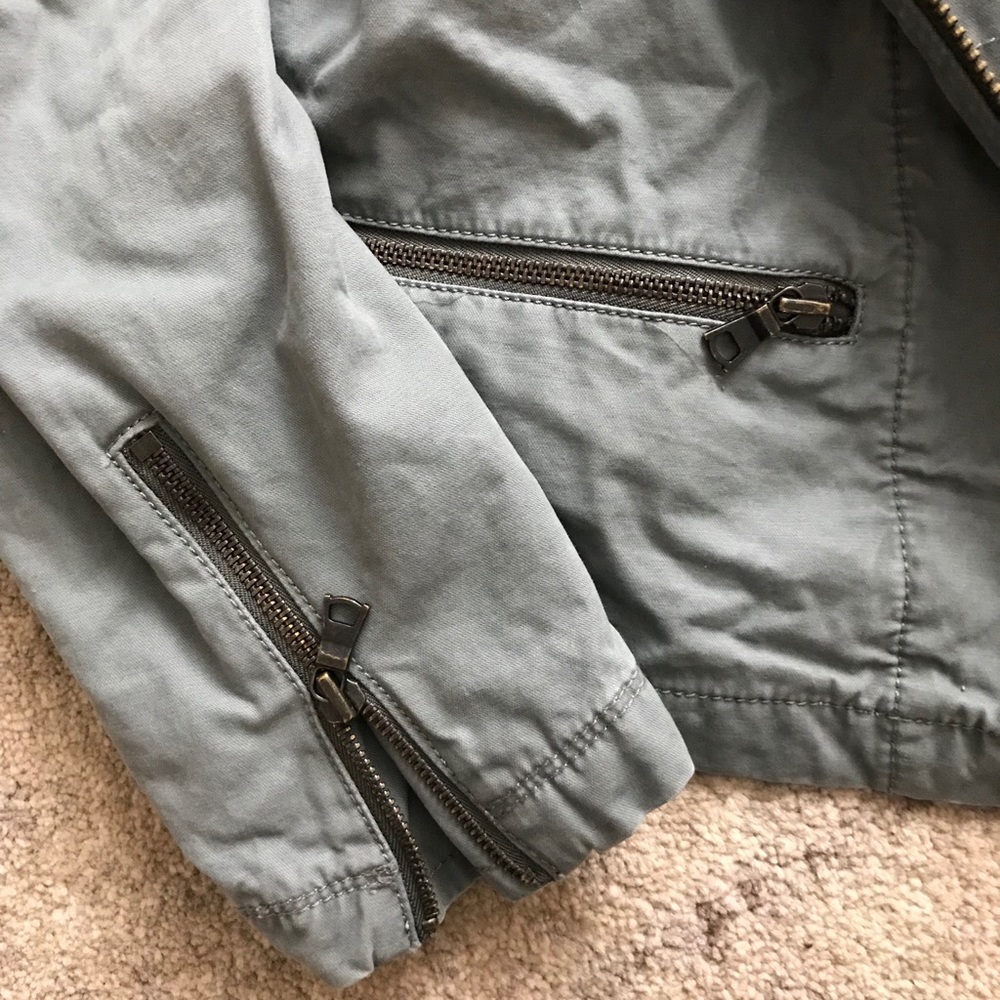 Moto-style jacket - Picture 5 of 5